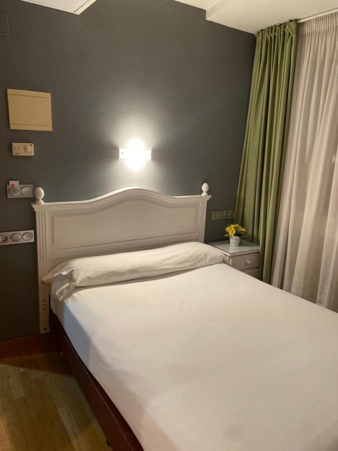Hotel Villa De Ermua Kültér fotó