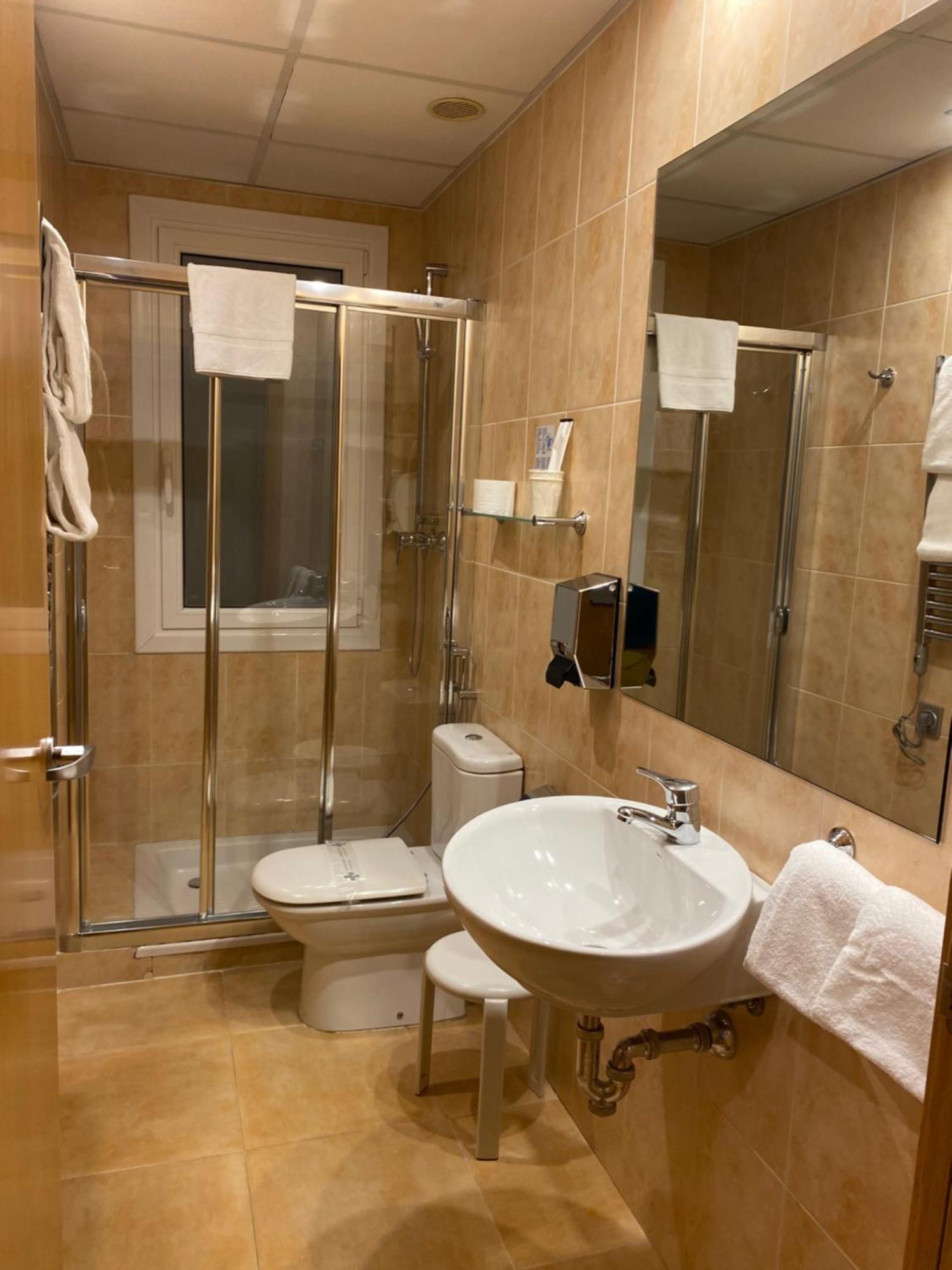 Hotel Villa De Ermua Kültér fotó
