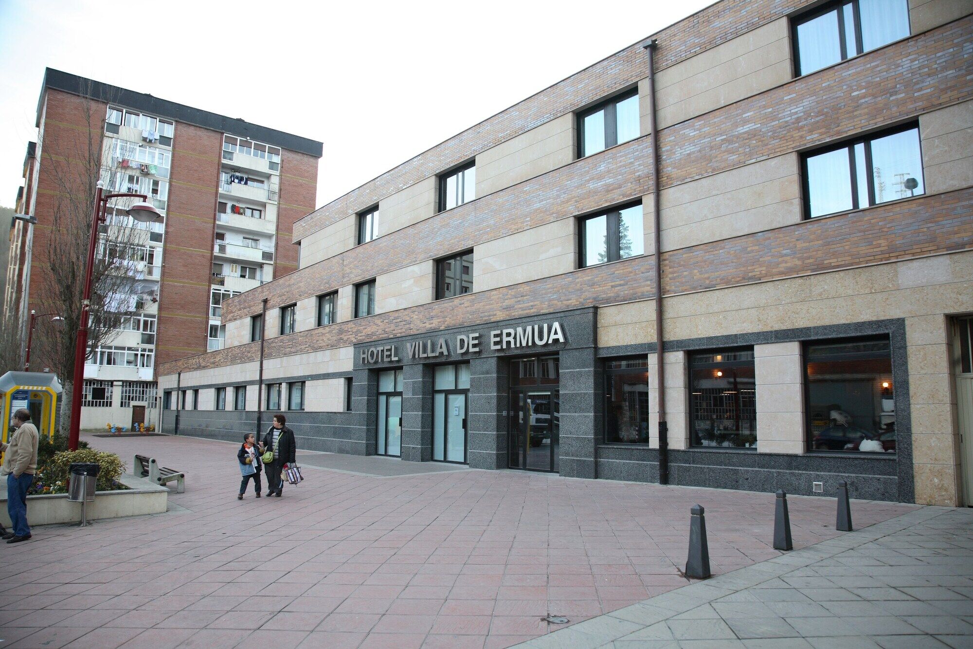 Hotel Villa De Ermua Kültér fotó